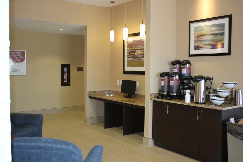 Comfort Inn & Suites Edmonton International Airport Nisku Eksteriør billede