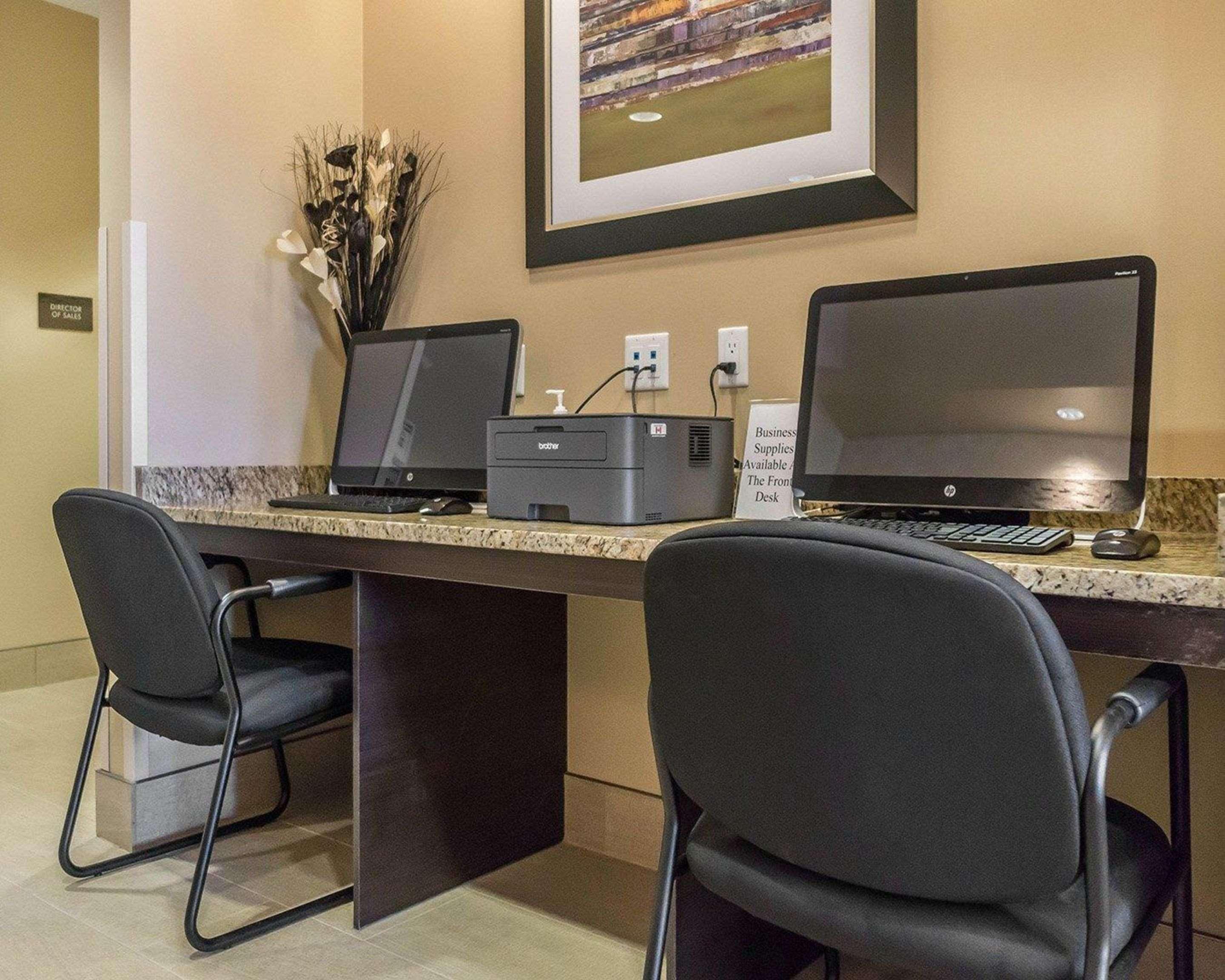 Comfort Inn & Suites Edmonton International Airport Nisku Eksteriør billede
