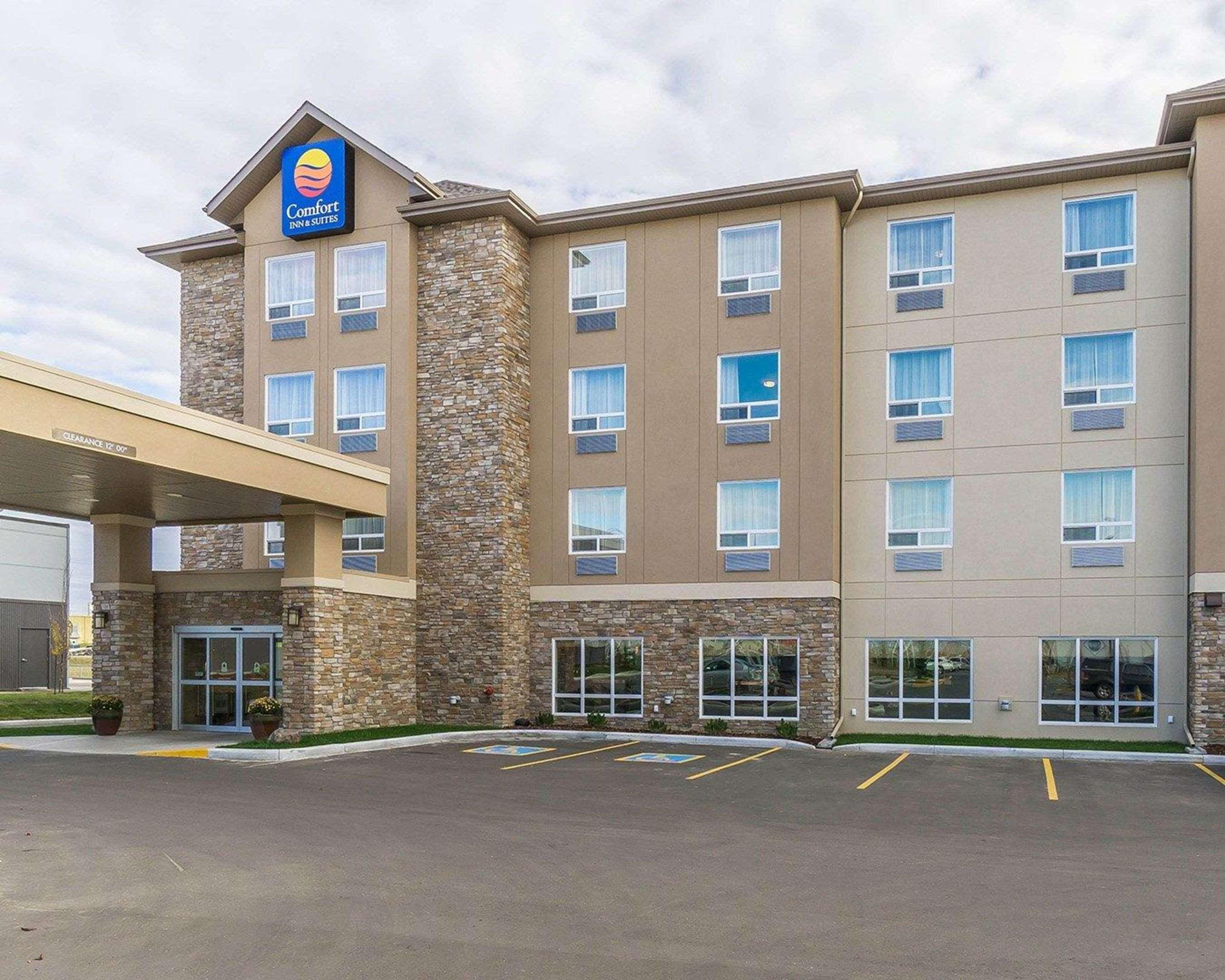 Comfort Inn & Suites Edmonton International Airport Nisku Eksteriør billede