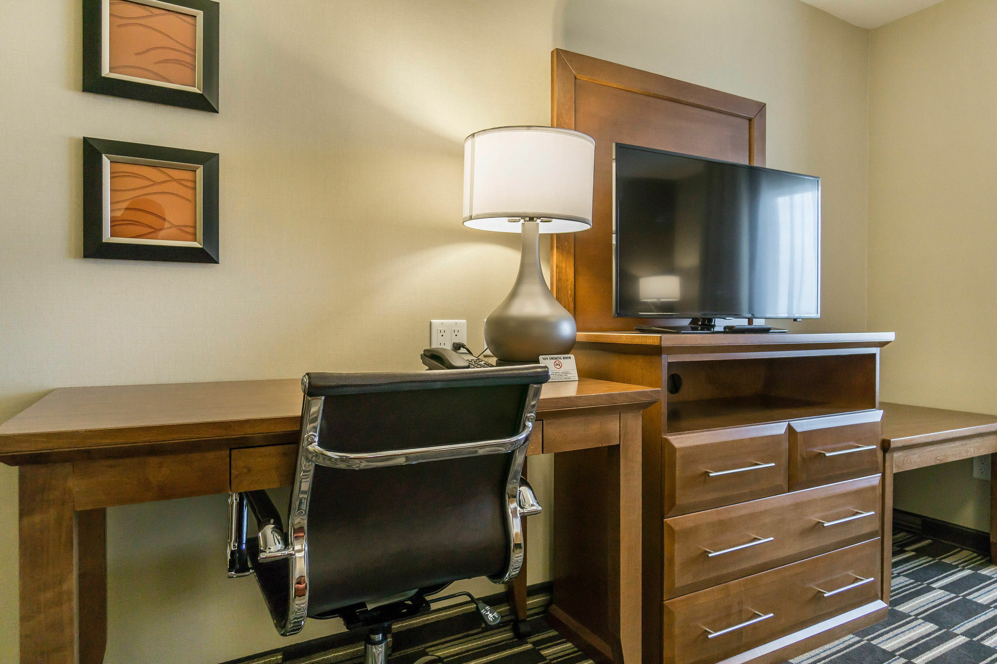 Comfort Inn & Suites Edmonton International Airport Nisku Eksteriør billede